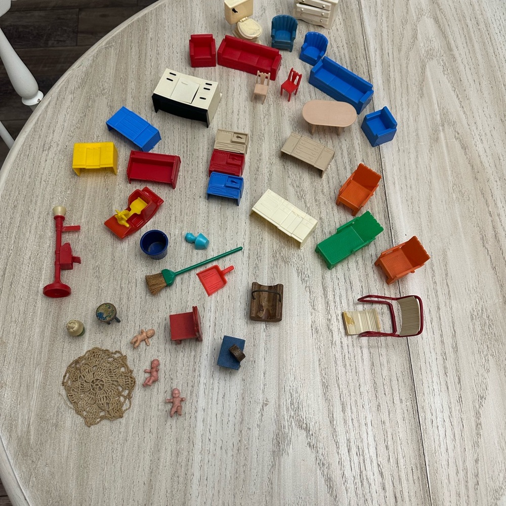 Vintage Dollhouse Furniture